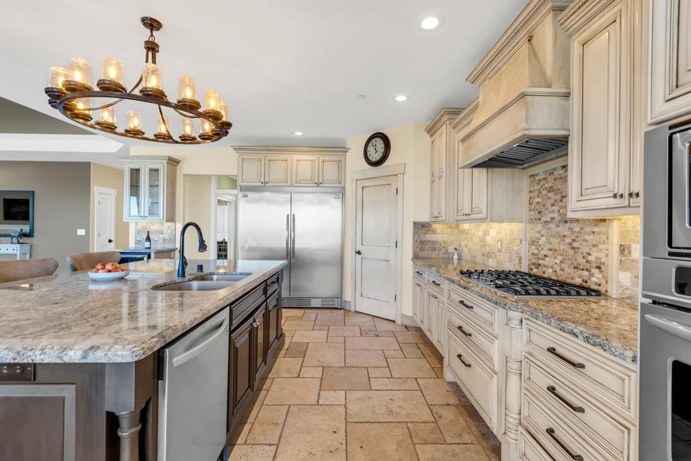 10894 Alta Mesa Road