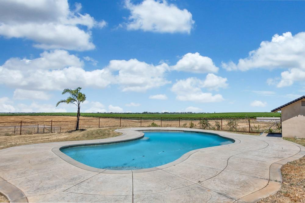 10894 Alta Mesa Road