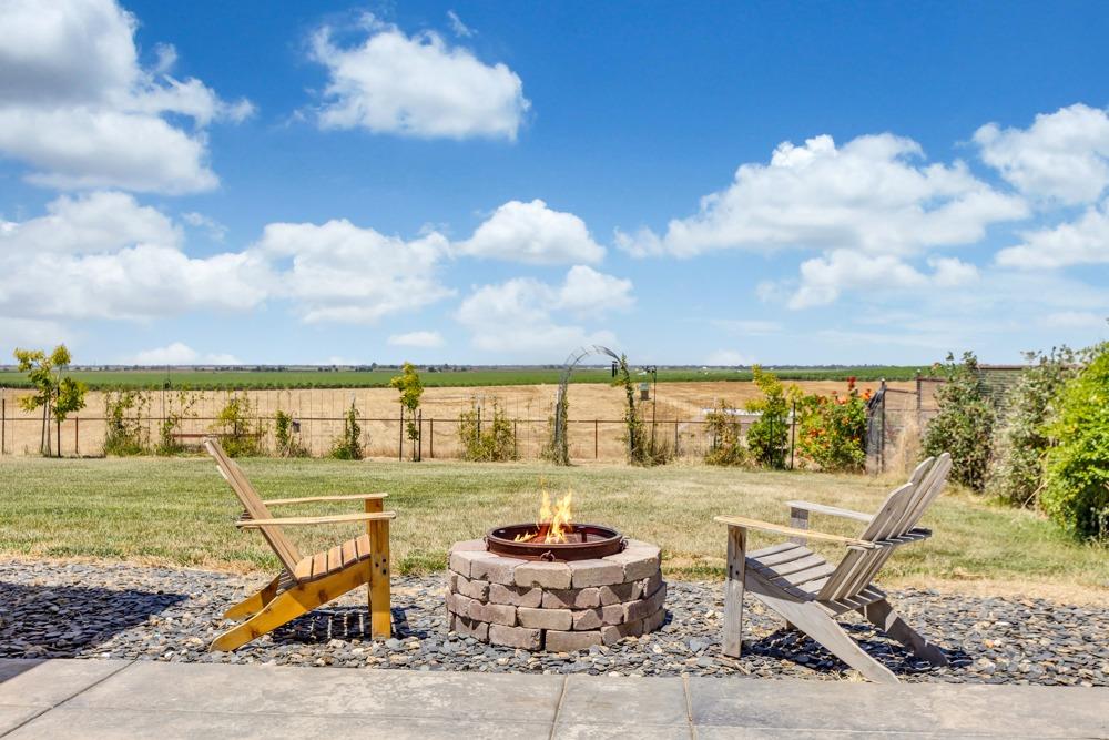 10894 Alta Mesa Road