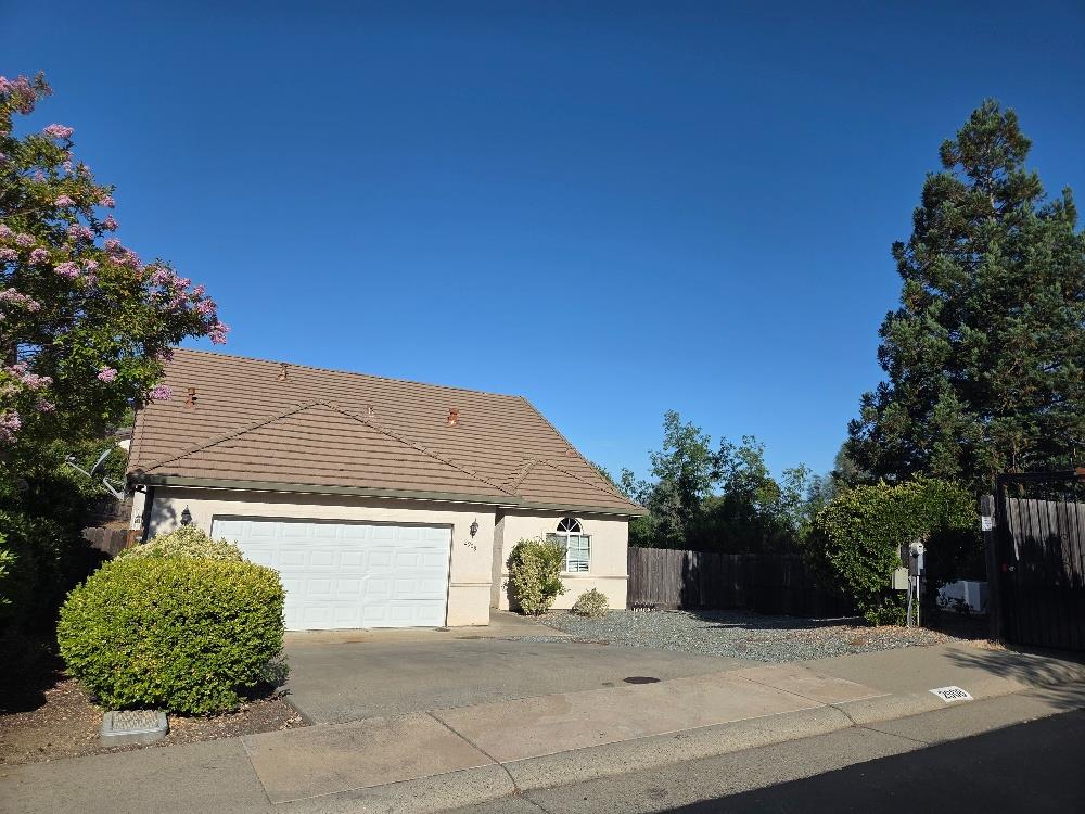 2908 Robin Road