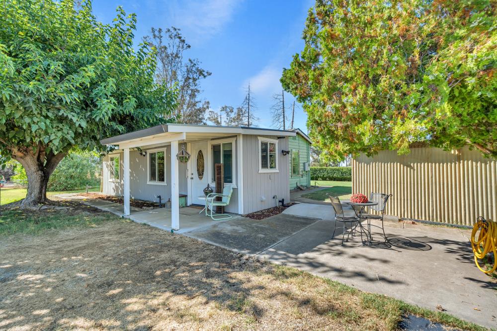 10990 Twin Cities Road