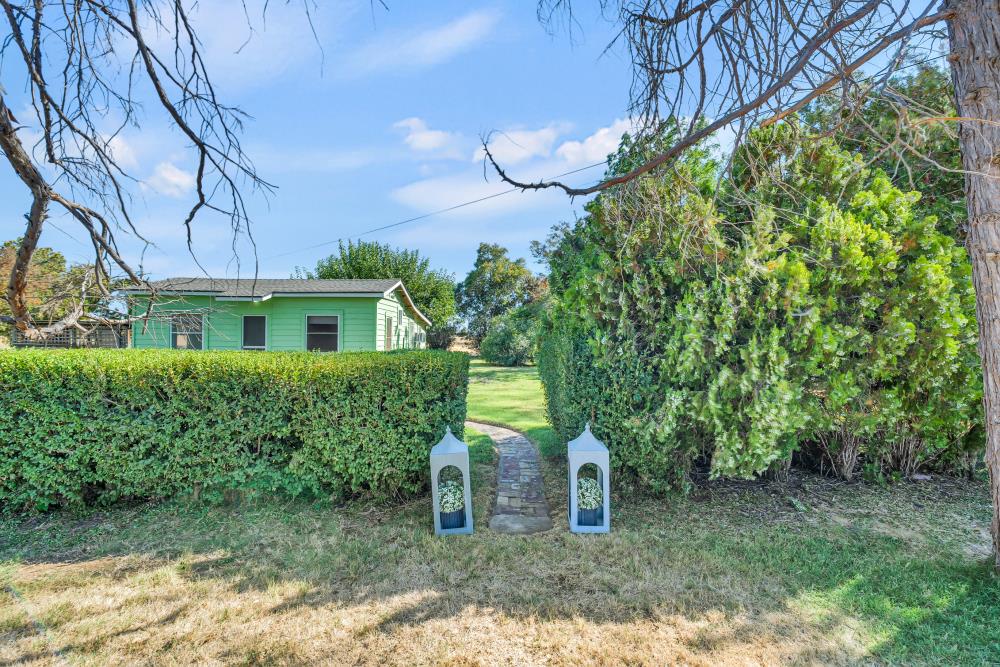 10990 Twin Cities Road