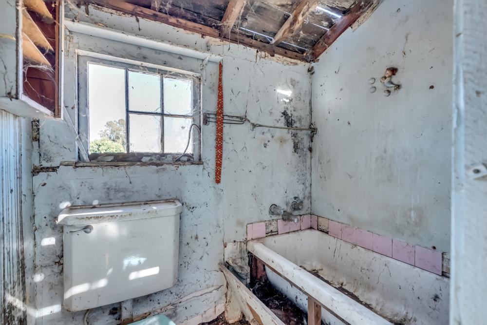 10990 Twin Cities Road