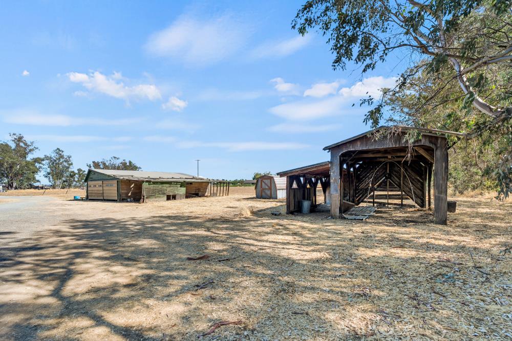 10990 Twin Cities Road