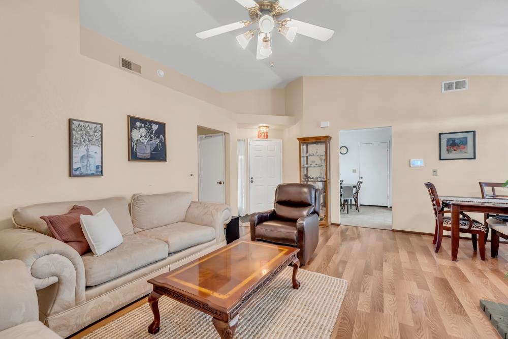 716 Summit Lakes Way