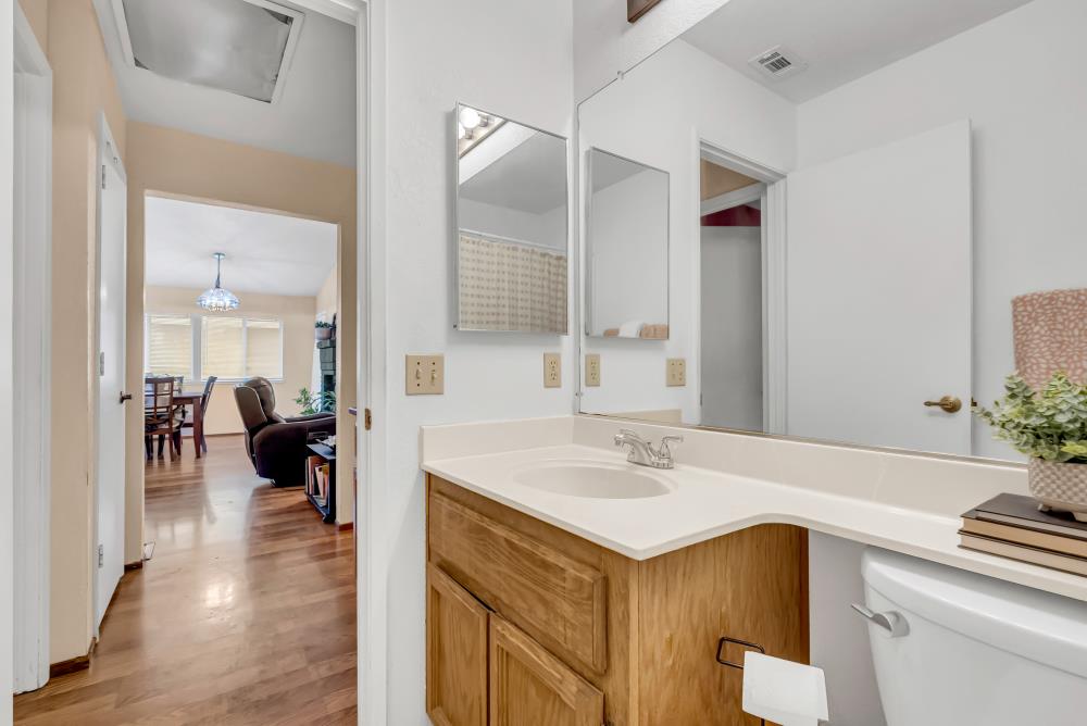 716 Summit Lakes Way