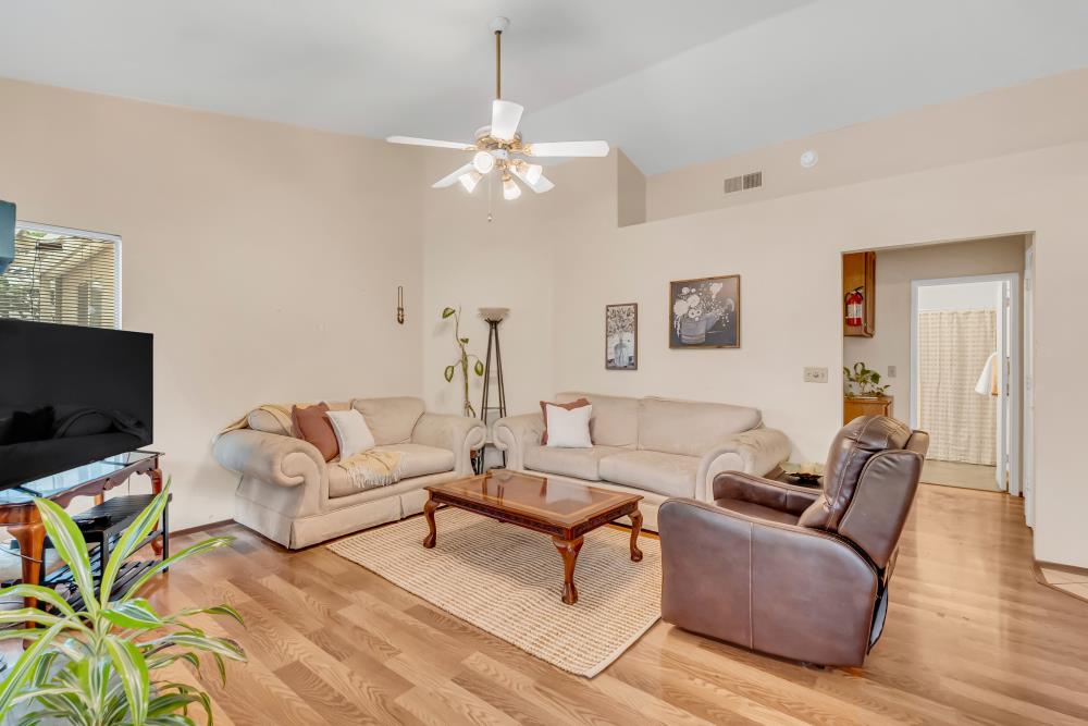 716 Summit Lakes Way