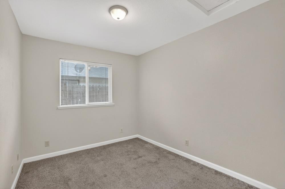 762 Twin Hills Drive