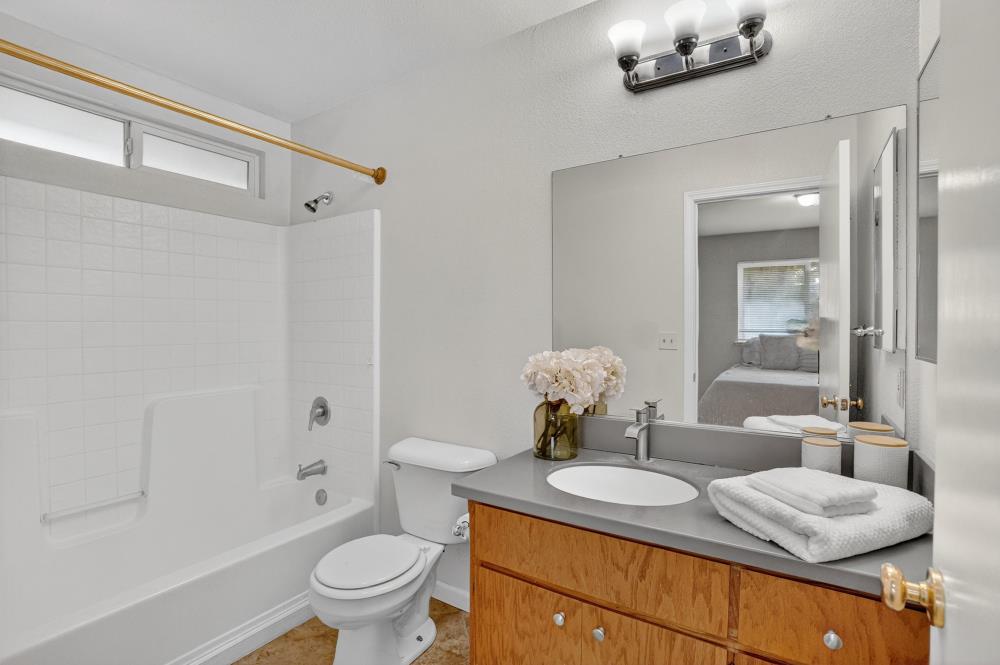 762 Twin Hills Drive