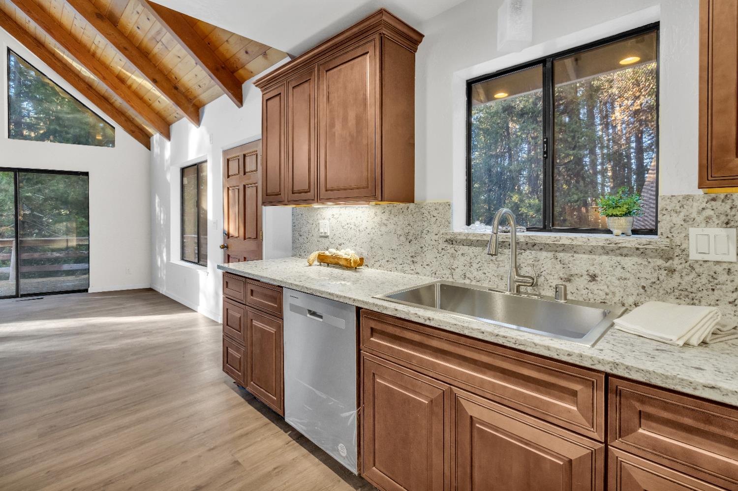 5300 Pine Ridge Drive