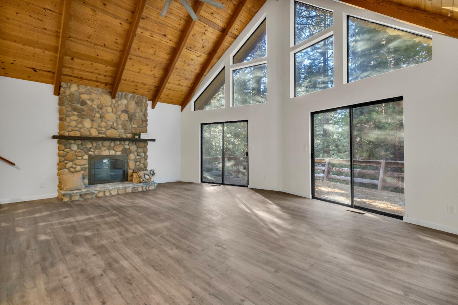 5300 Pine Ridge Drive