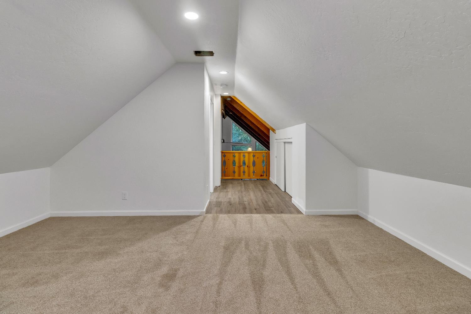 5300 Pine Ridge Drive