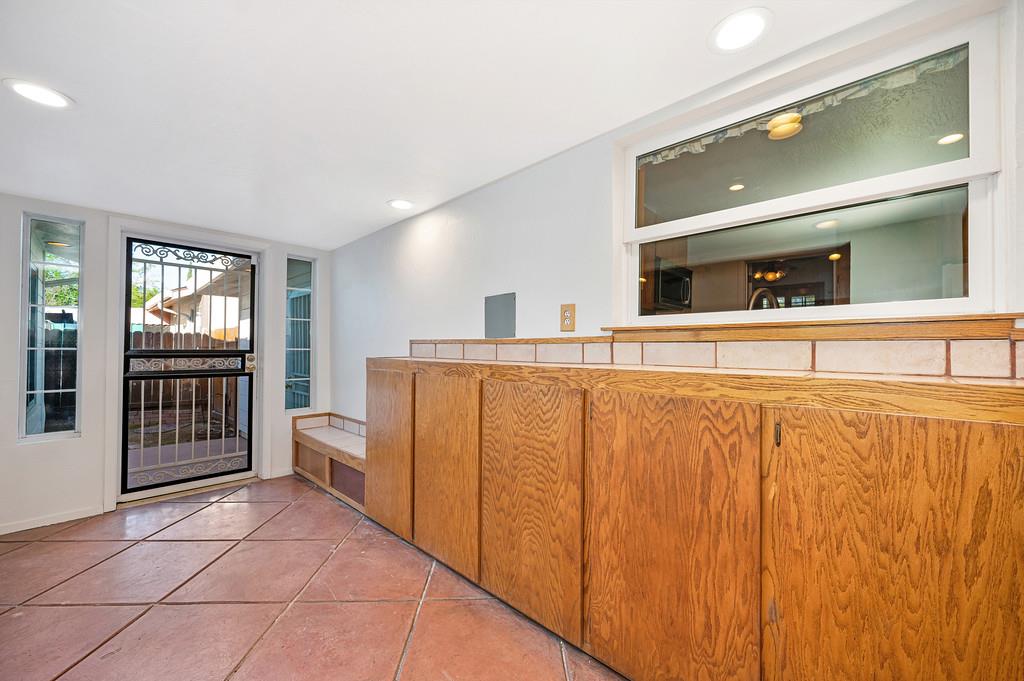 2633 Granite Way