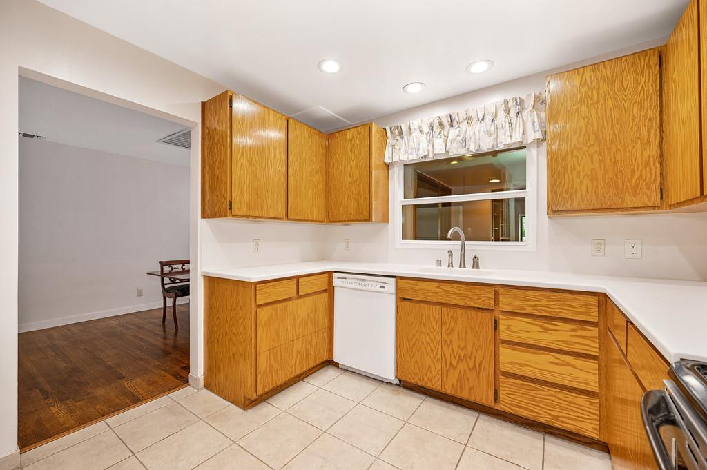 2633 Granite Way