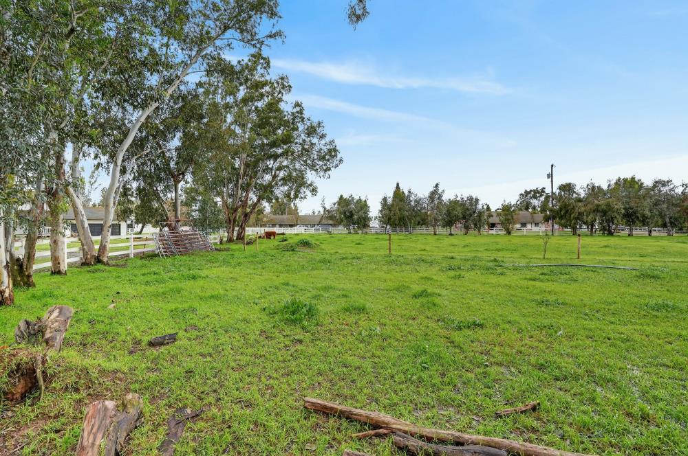 14130 Sargent Avenue