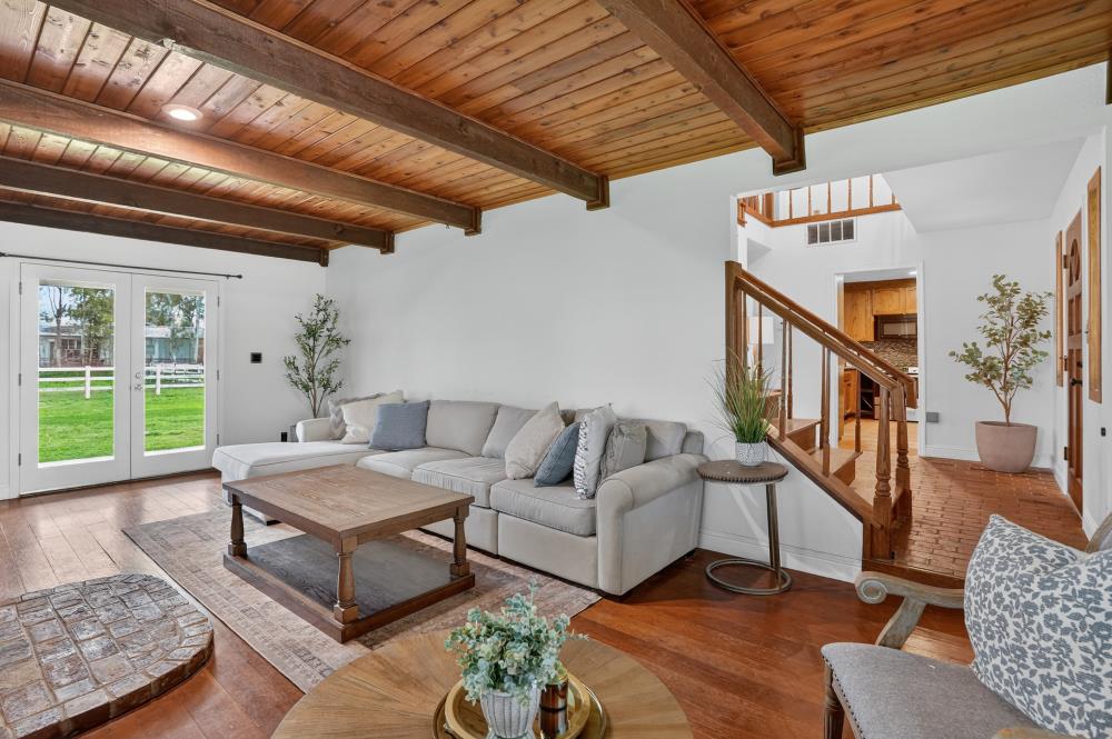 14130 Sargent Avenue