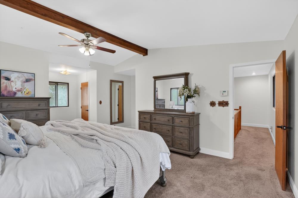 14130 Sargent Avenue