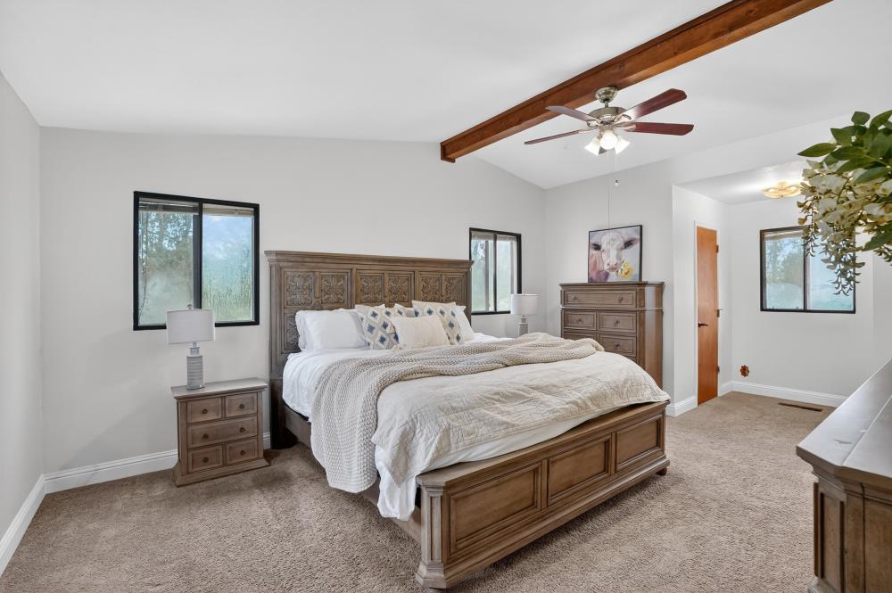 14130 Sargent Avenue