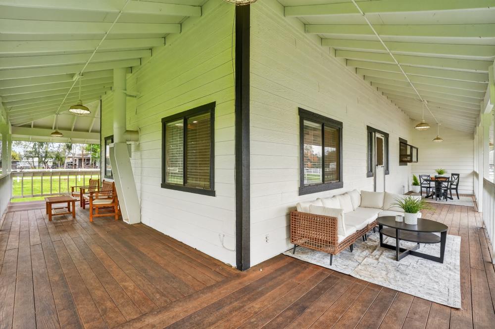 14130 Sargent Avenue