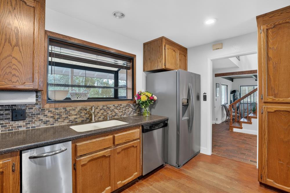 14130 Sargent Avenue