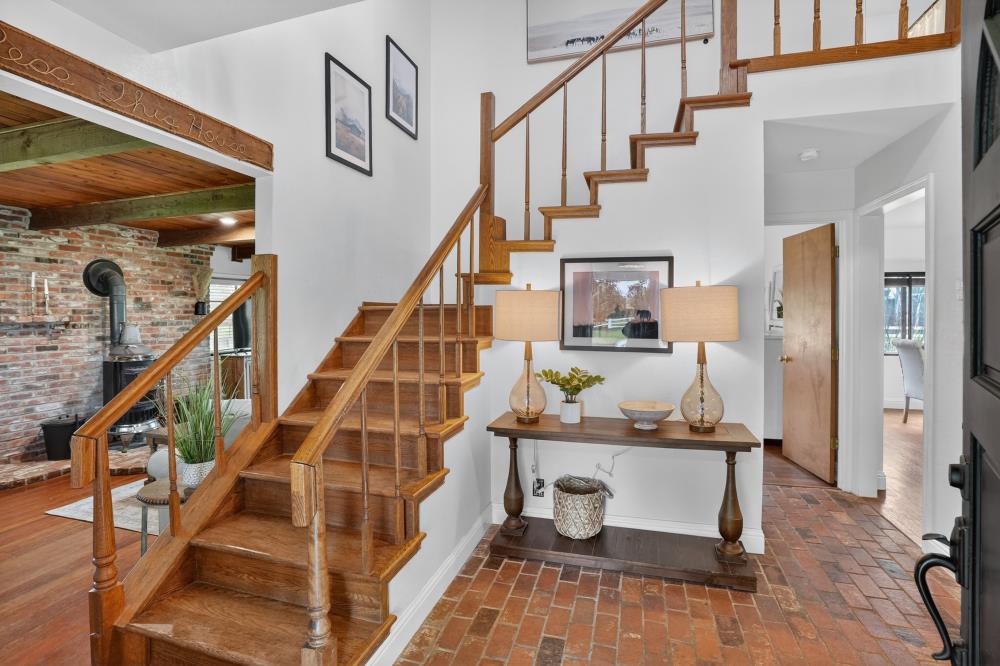 14130 Sargent Avenue