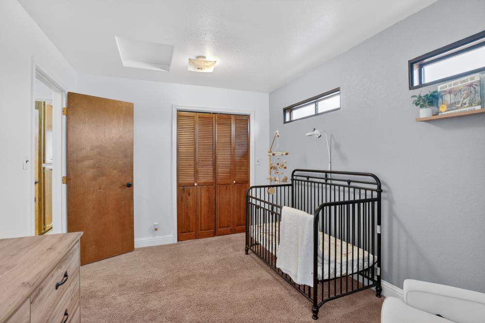 14130 Sargent Avenue