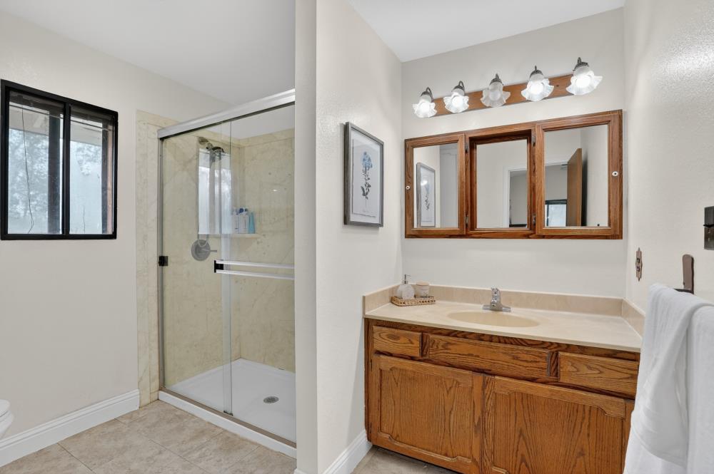 14130 Sargent Avenue