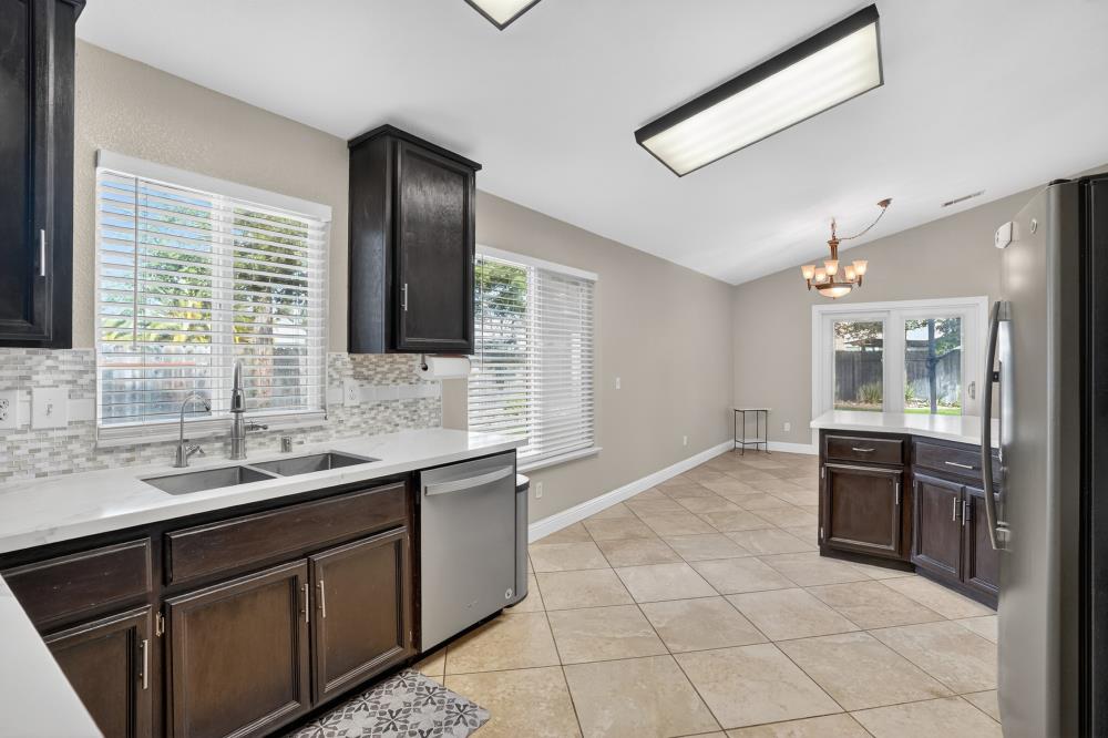 1021 Marina Bay Court