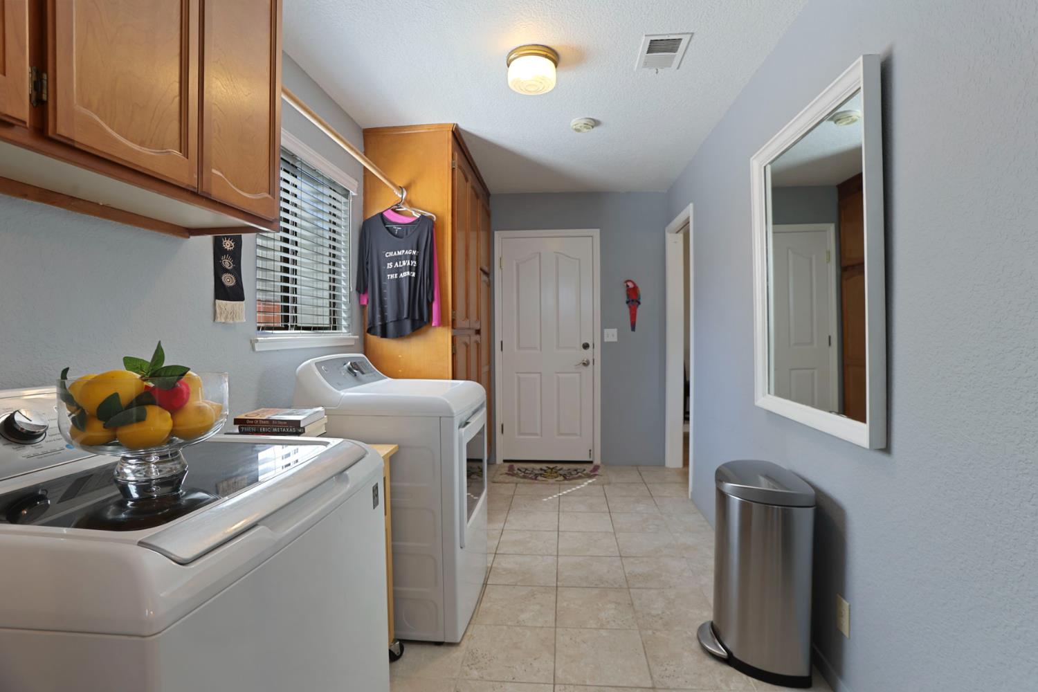 724 Adare Way