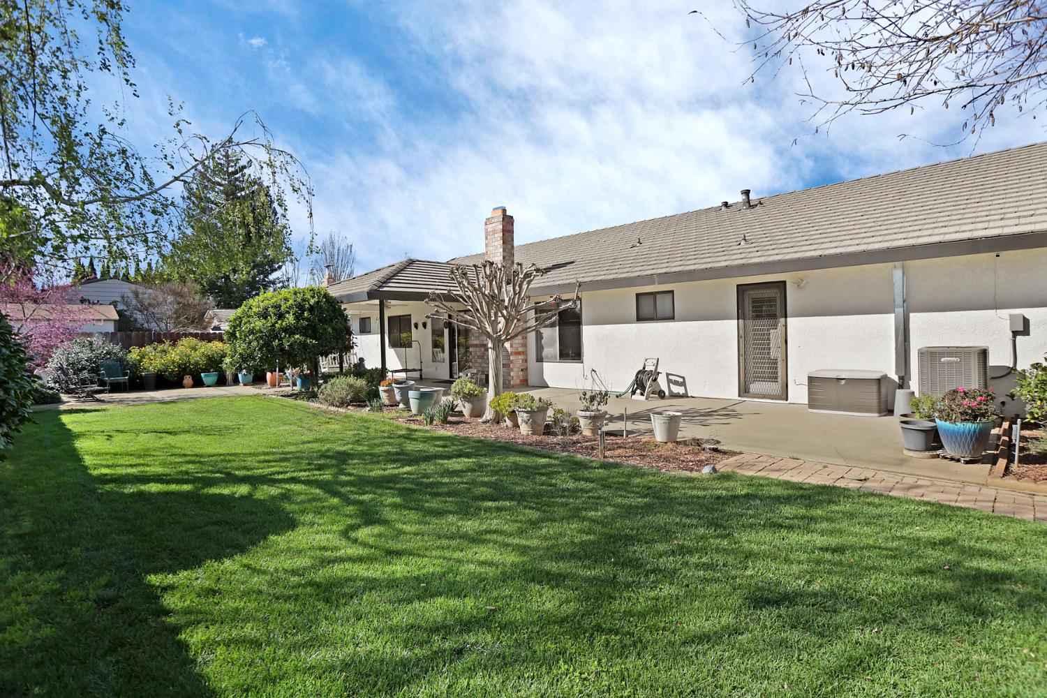 724 Adare Way
