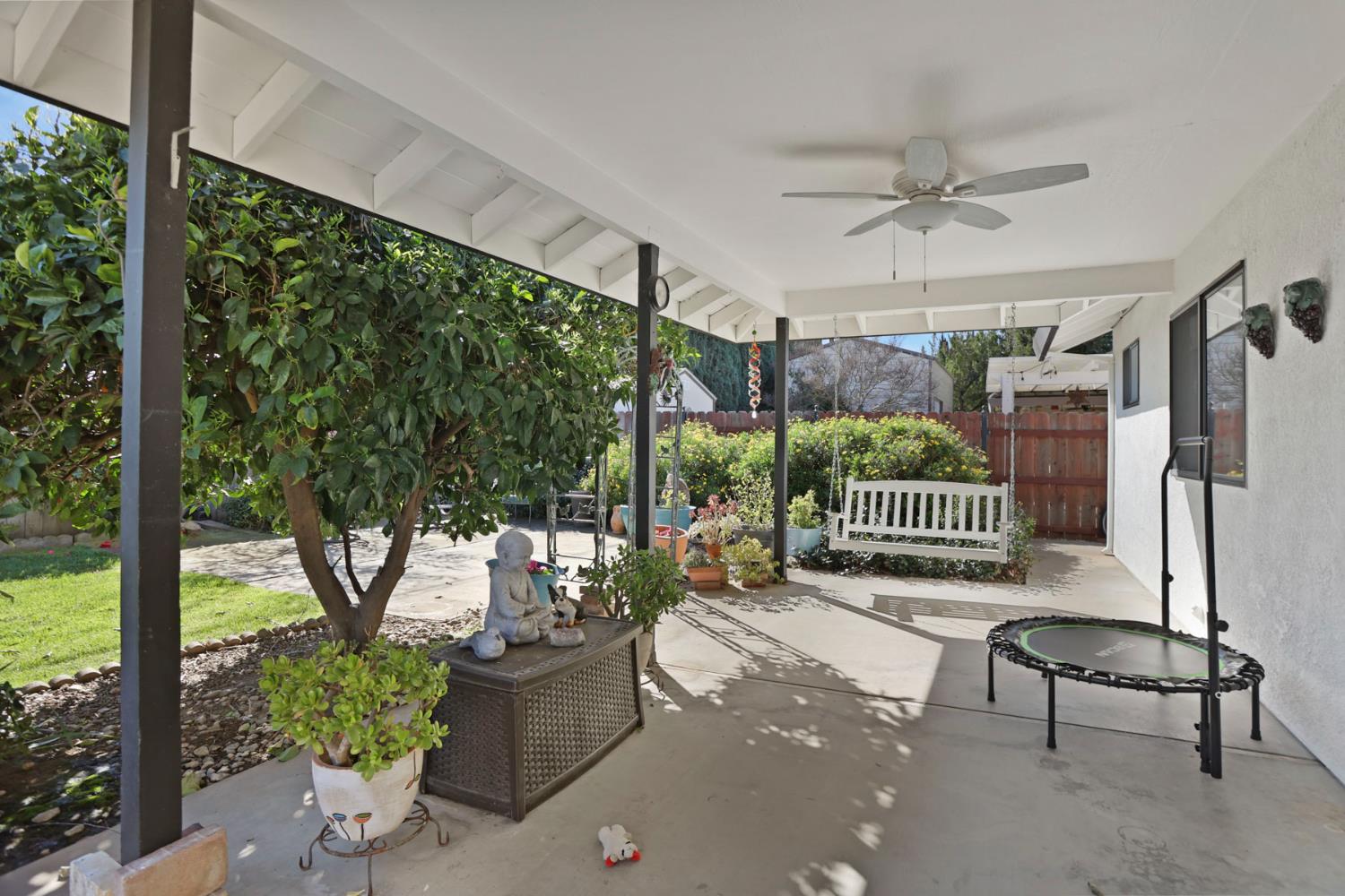 724 Adare Way