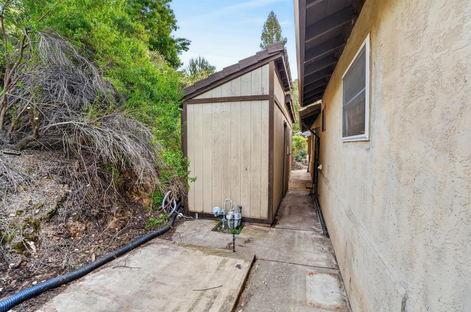 2645 Shadow Lane