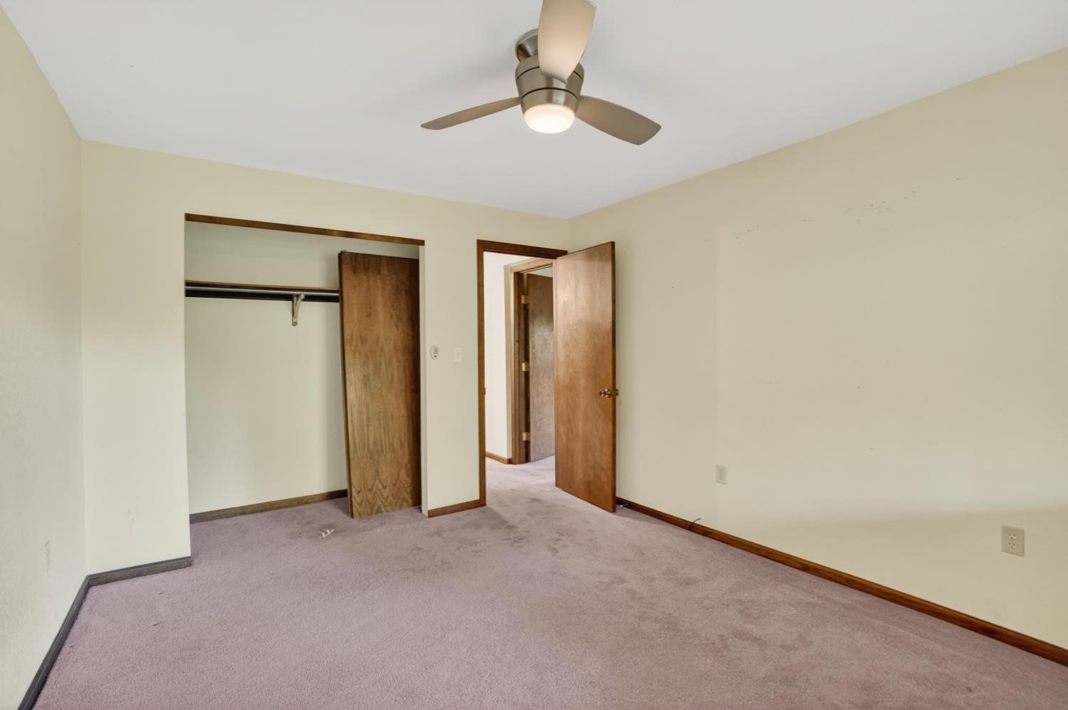 2645 Shadow Lane