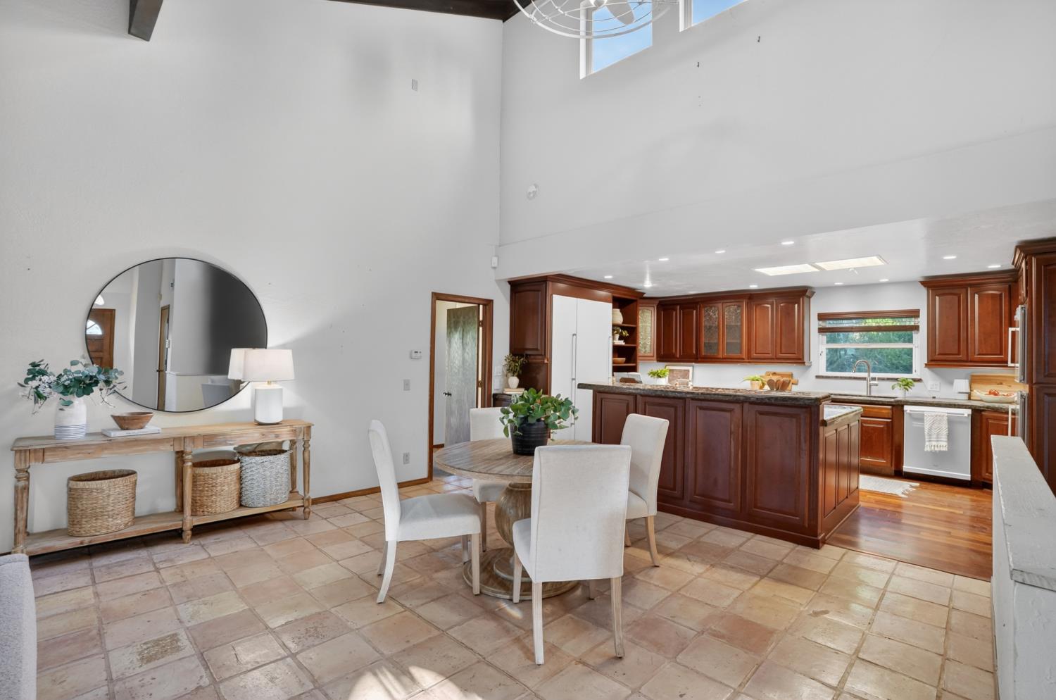2645 Shadow Lane