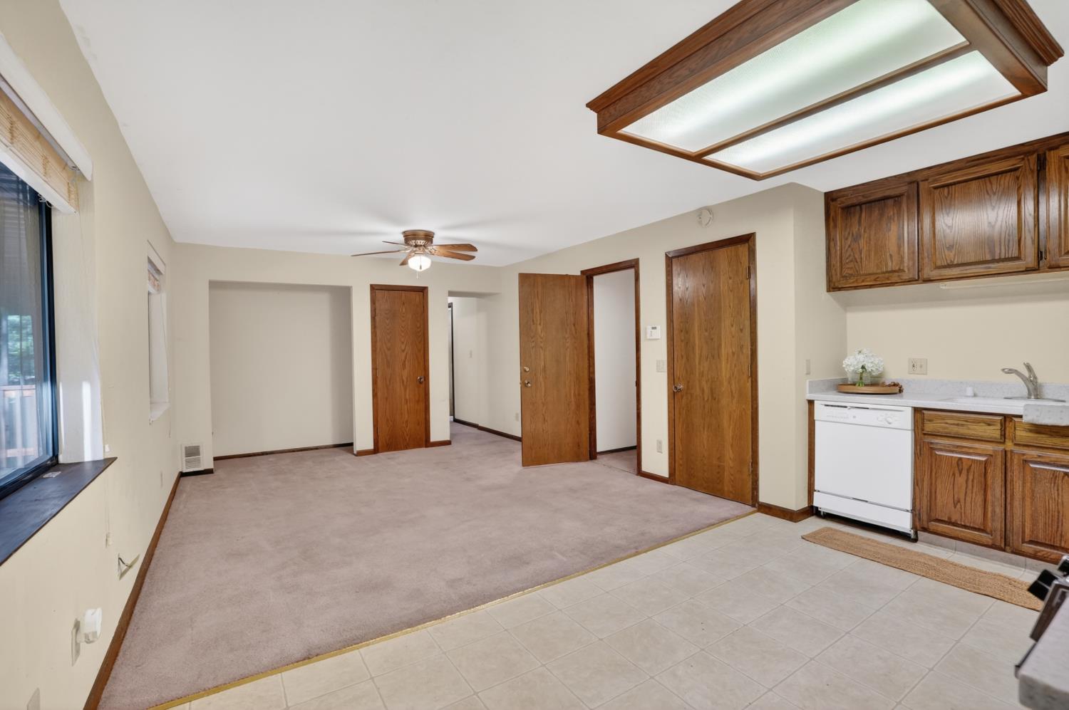 2645 Shadow Lane