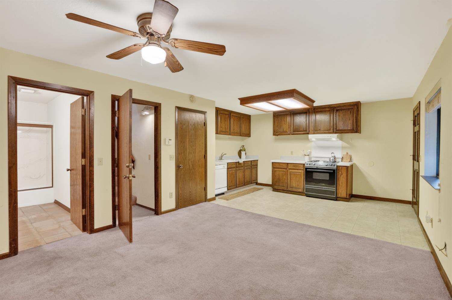 2645 Shadow Lane