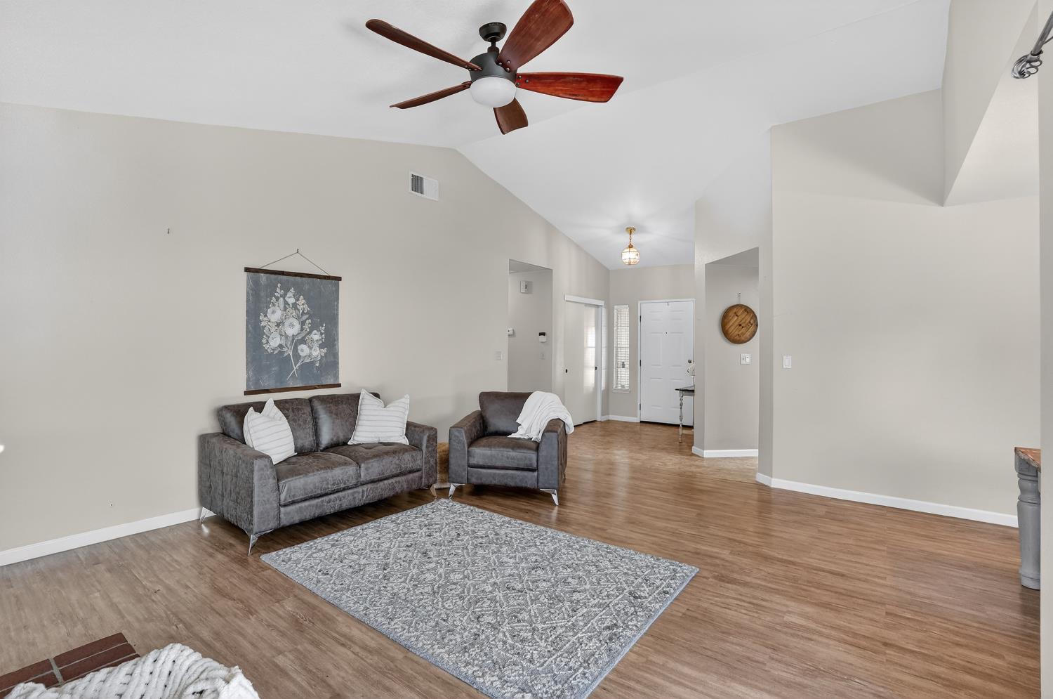 6417 Paseo Del Sol Way