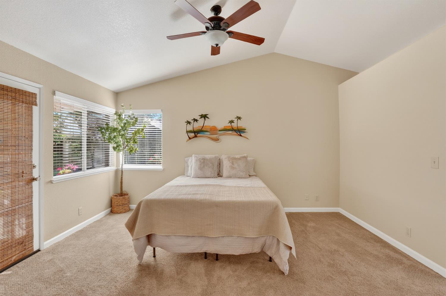 6417 Paseo Del Sol Way