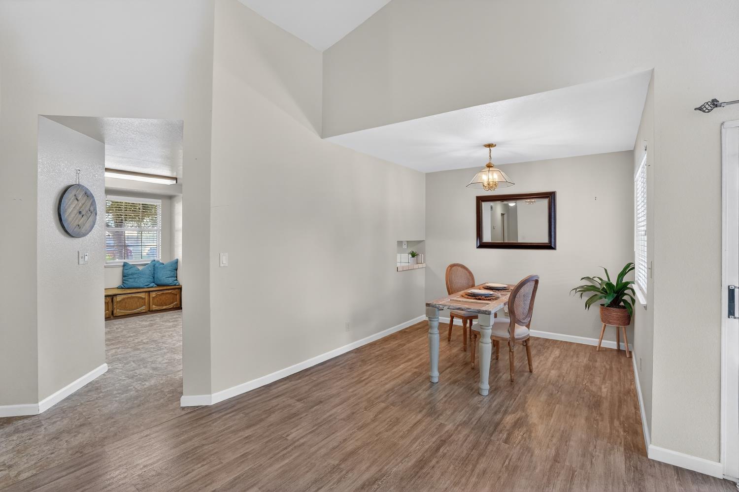 6417 Paseo Del Sol Way