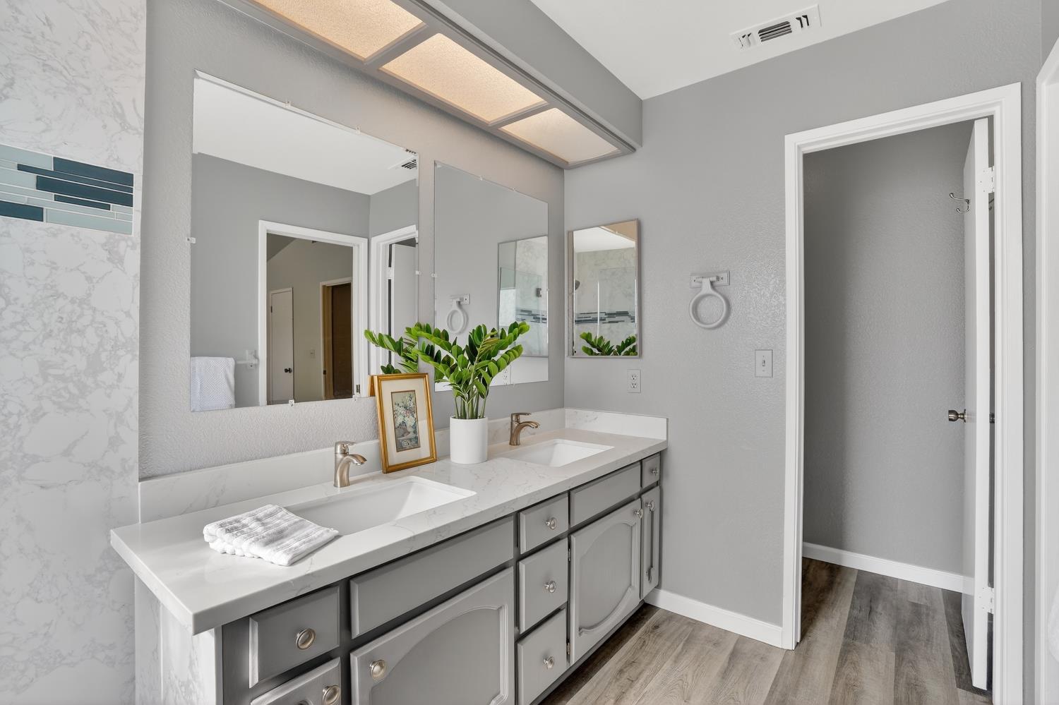 6417 Paseo Del Sol Way