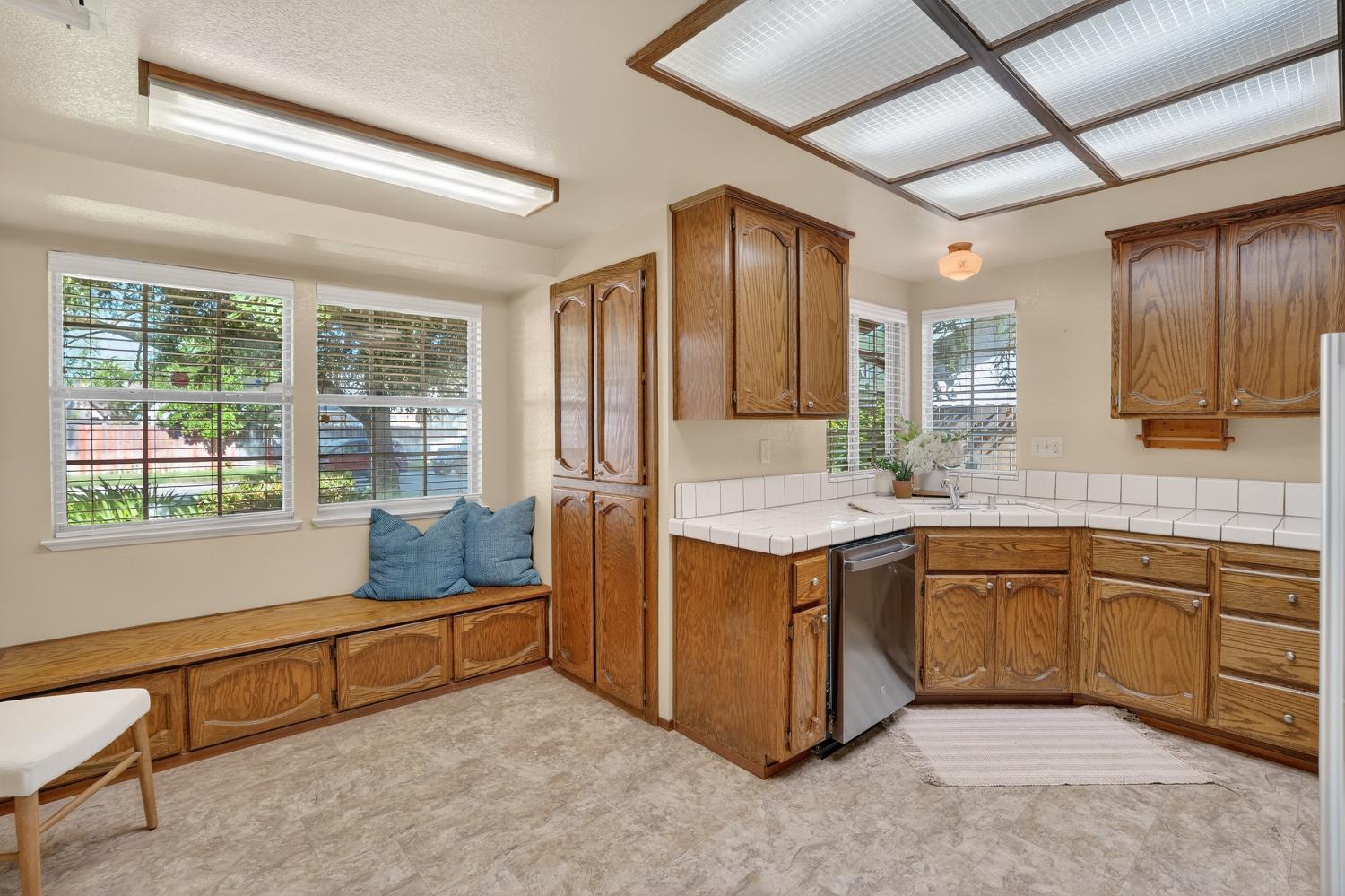 6417 Paseo Del Sol Way