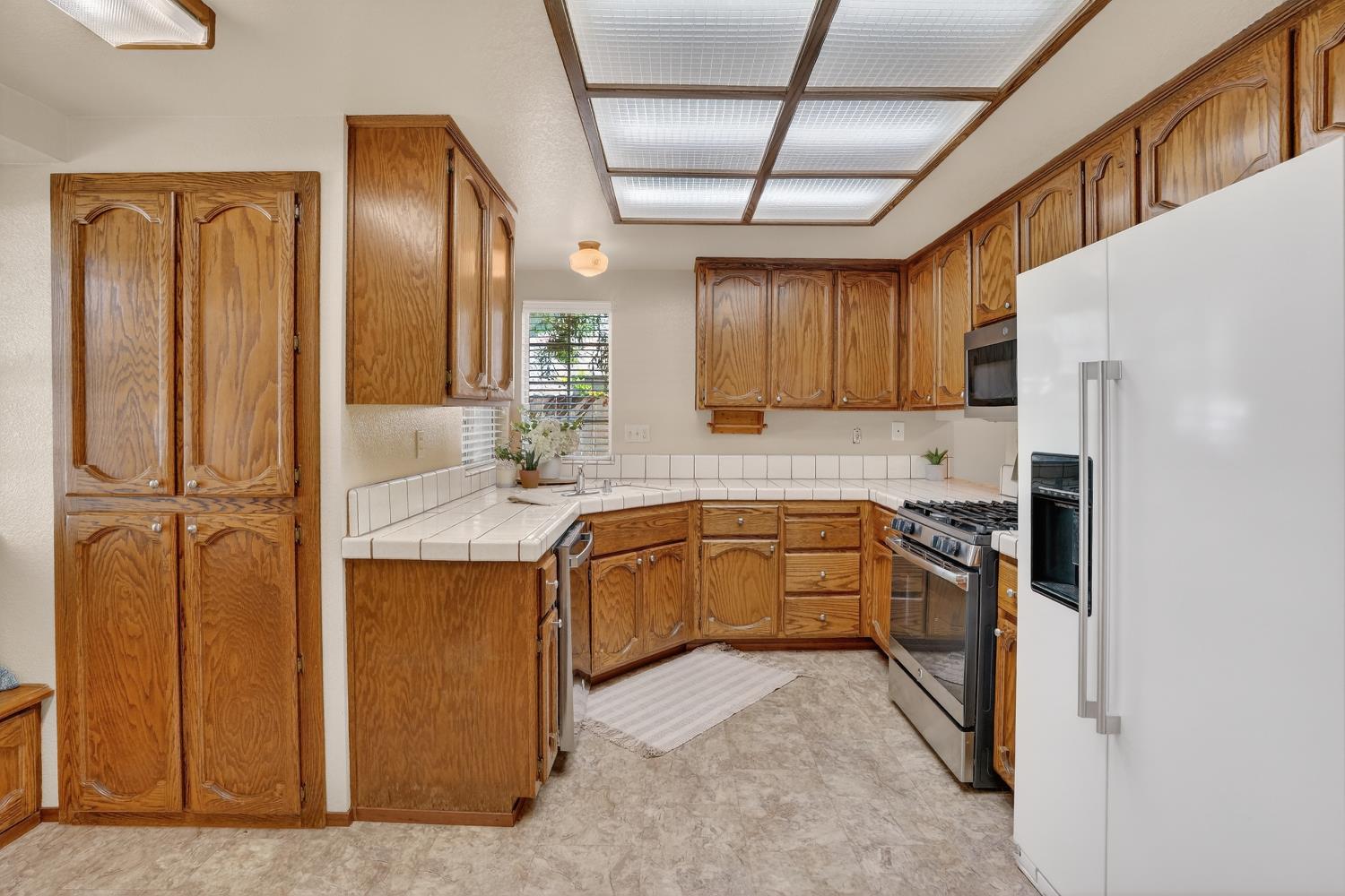 6417 Paseo Del Sol Way