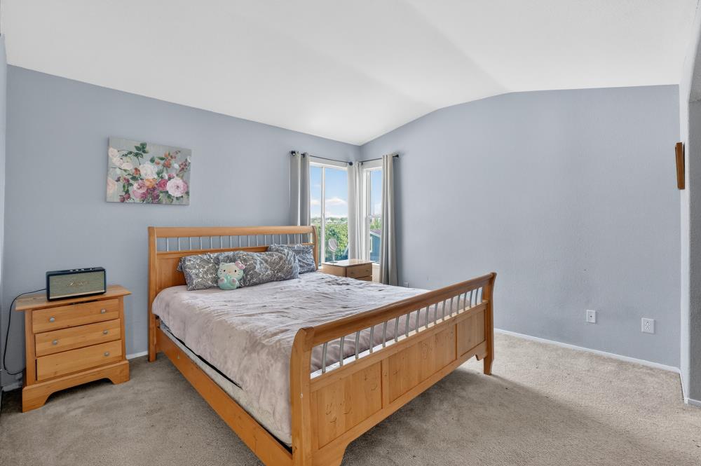 1177 Amberhill Avenue