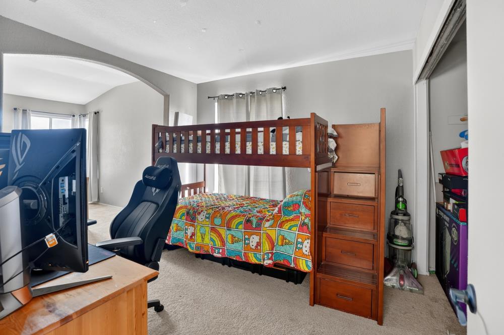 1177 Amberhill Avenue