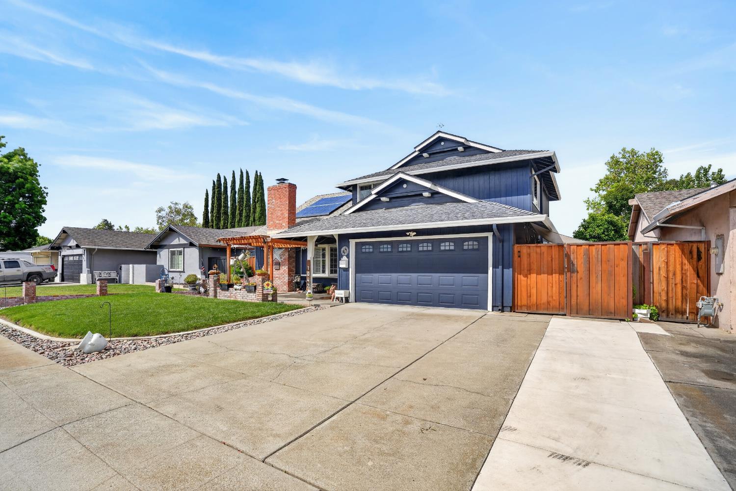 1042 Norfolk Road
