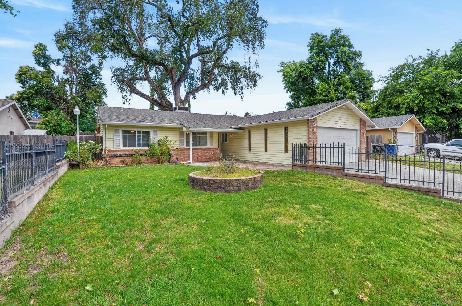 6433 Terra Way