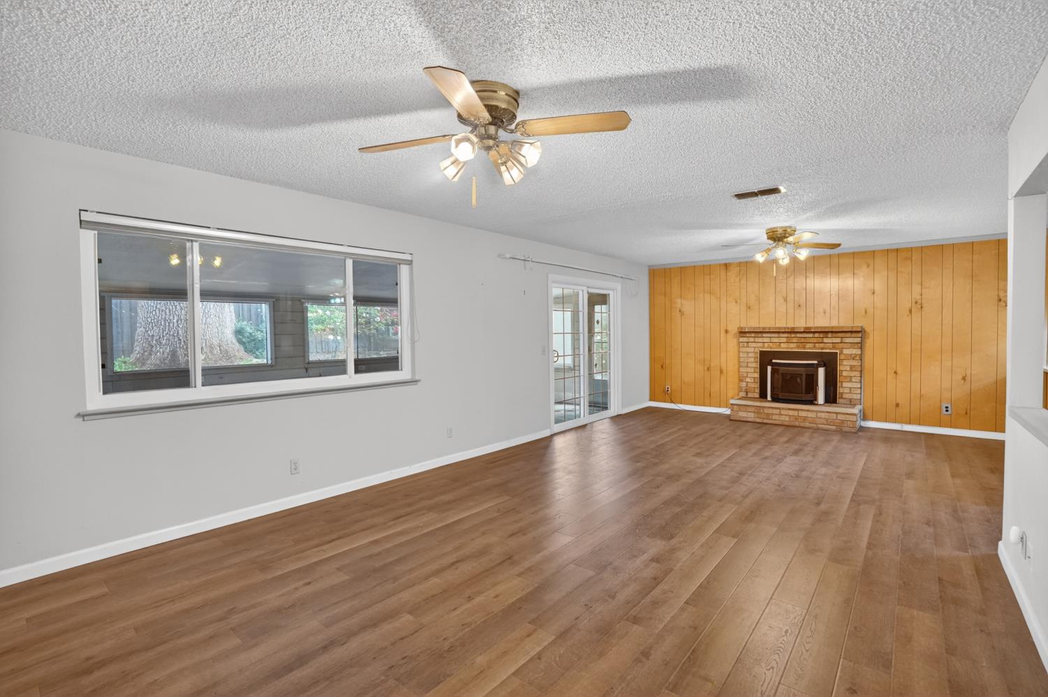 6433 Terra Way