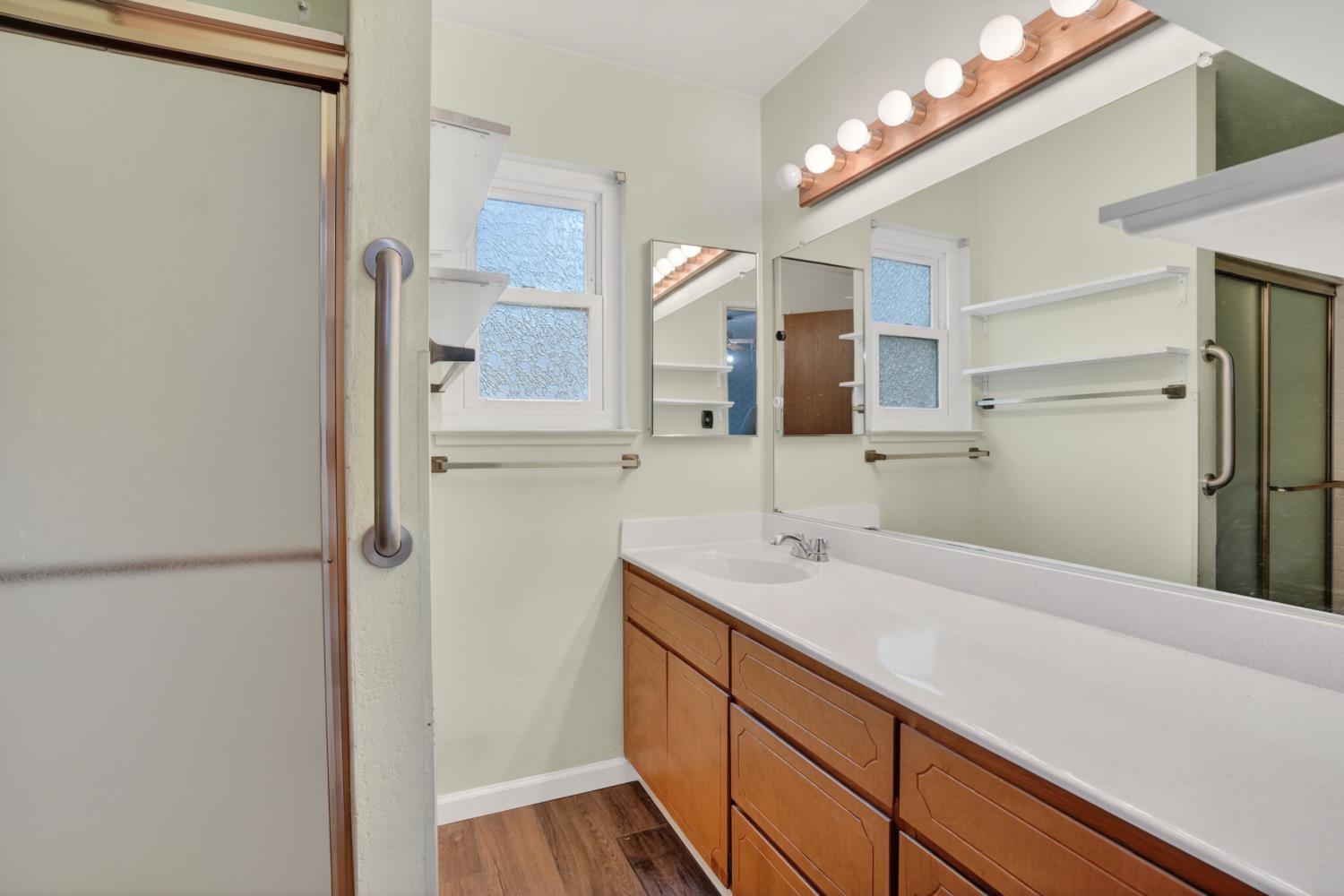 6433 Terra Way