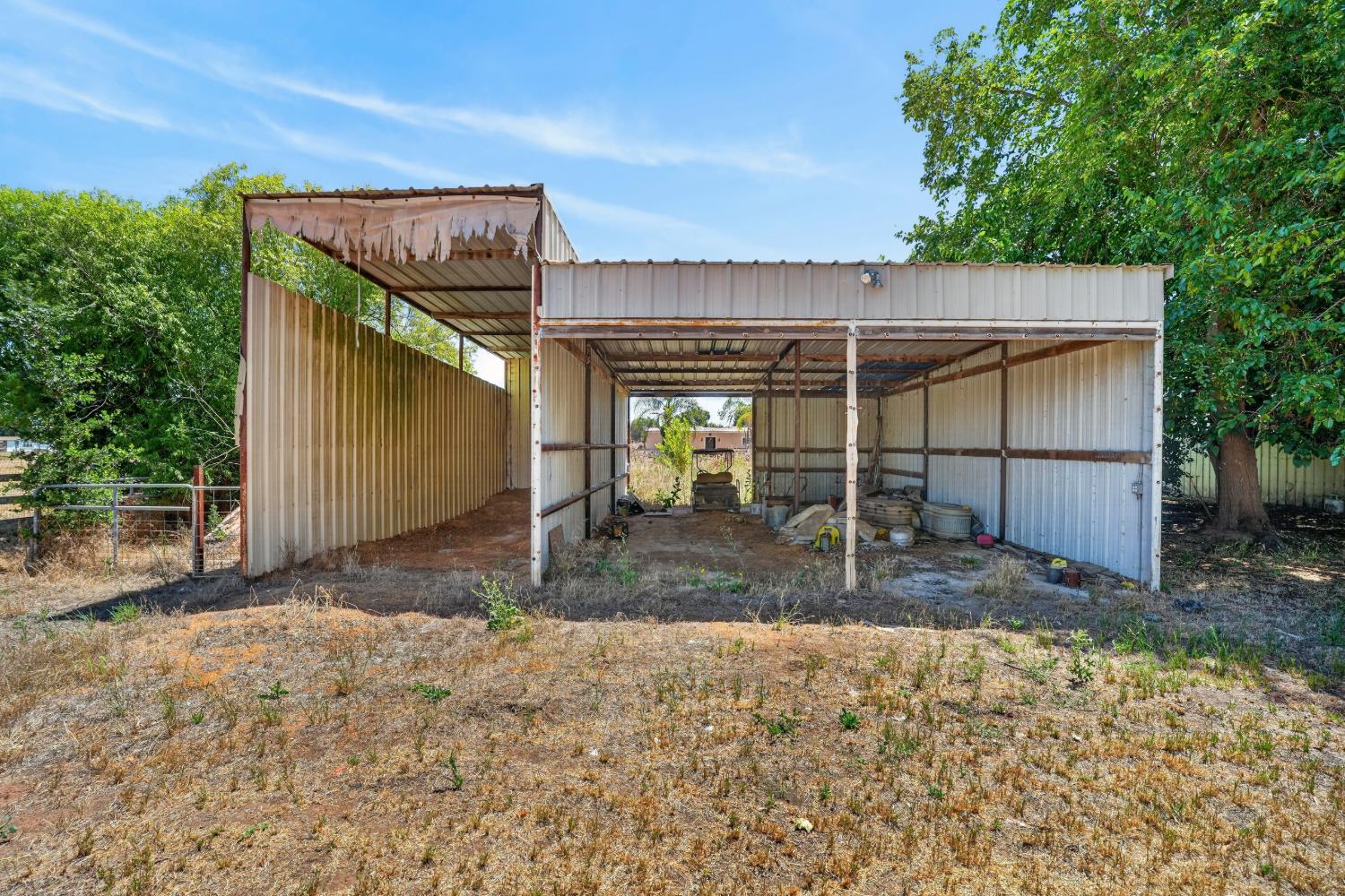 24390 N Jack Tone Road