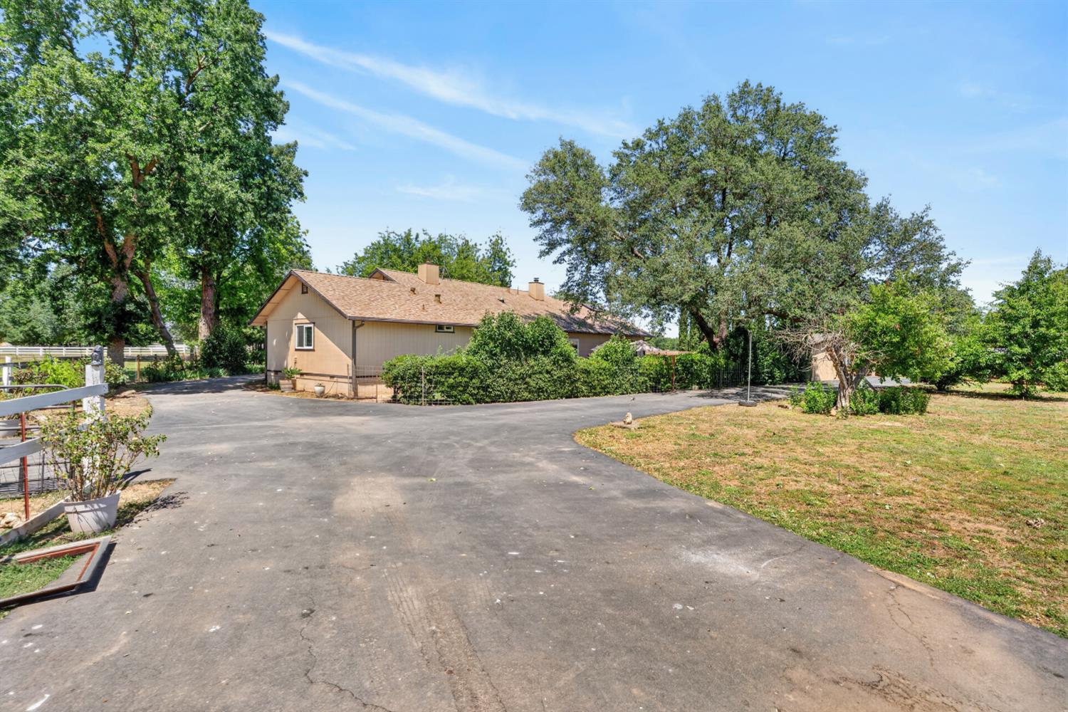 13088 Cherry Road